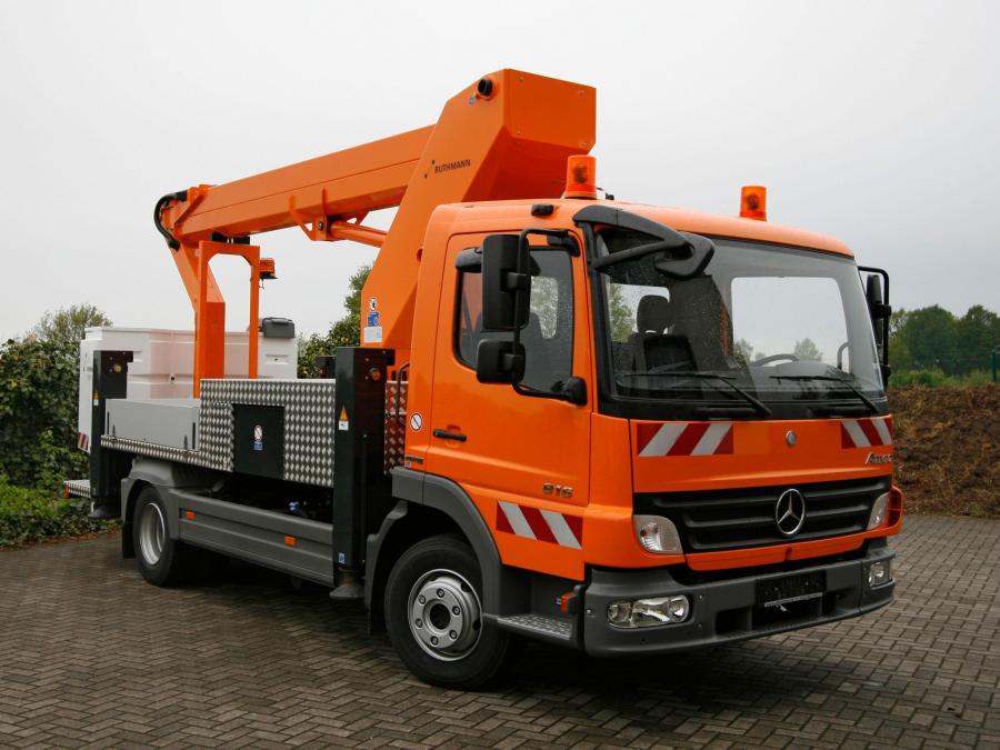  Mercedes-Benz Atego 816 Lift Platform 2004 года  (фото 3 из 4)
